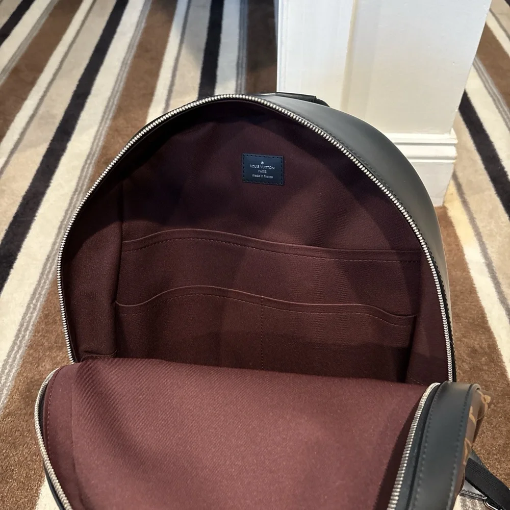 Louis Vuitton Josh Backpack - Picture 6 of 8